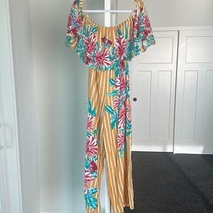 NWT Flying Tomato Jumpsuit - small